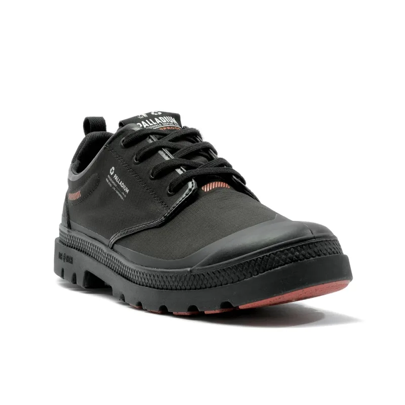 PALLADIUM PAMPA LO 產品細節特寫