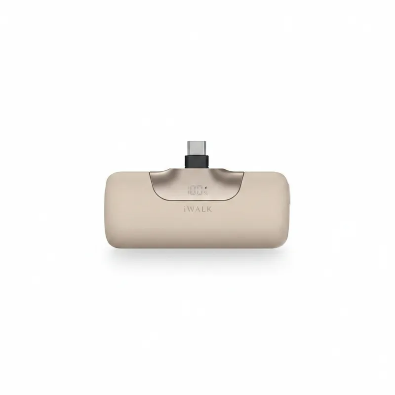 iWALK 六代直插式行動電源 產品特寫